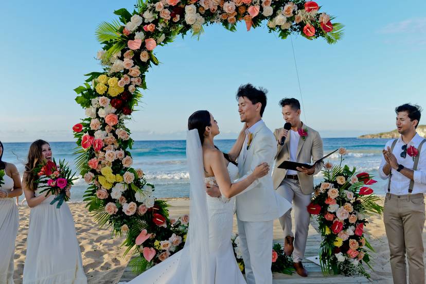 Punta Cana wedding photography studio with long photo delivery timelines