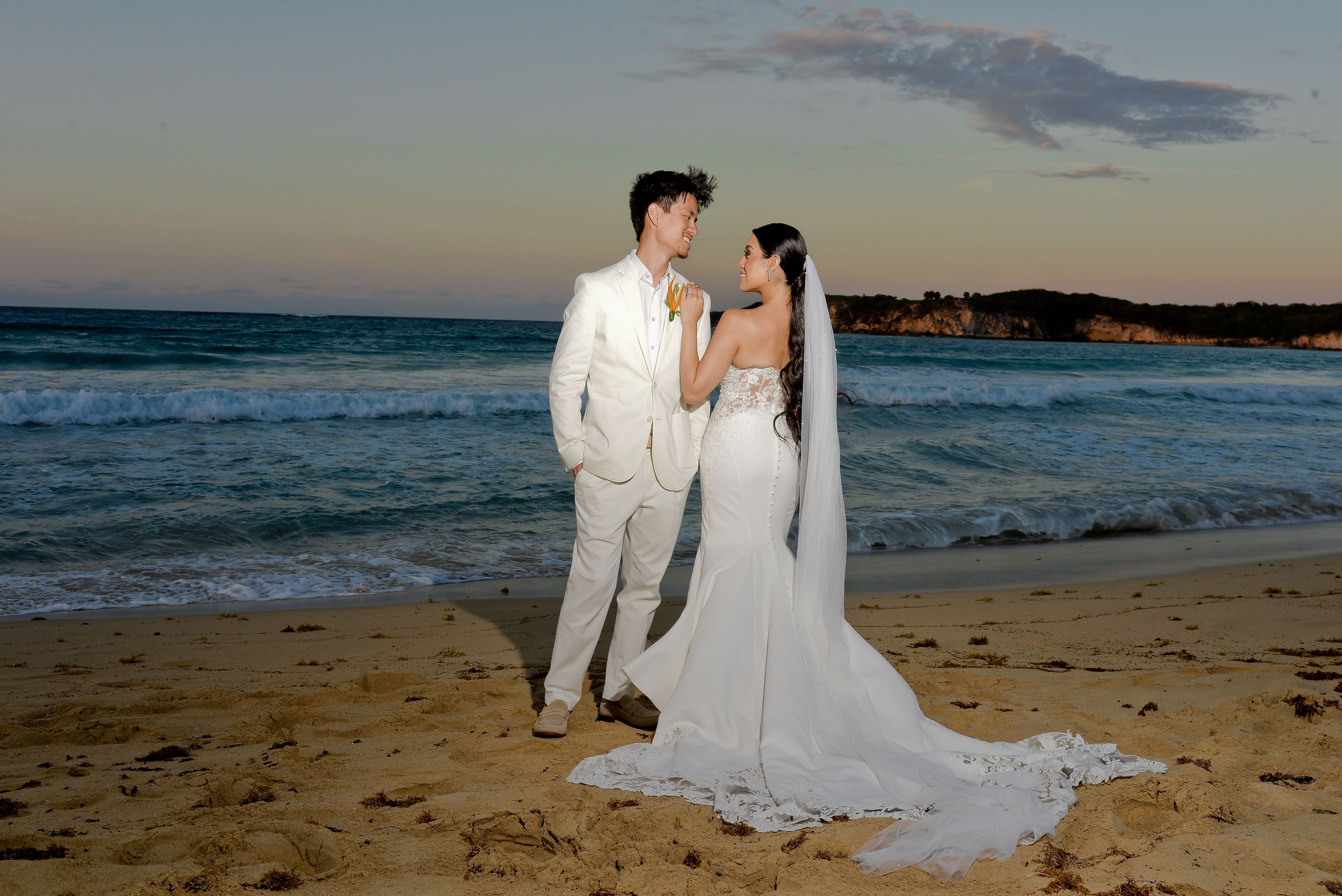 Well-marketed Punta Cana wedding photographer vs real professional results