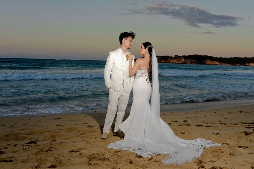 Well-marketed Punta Cana wedding photographer vs real professional results