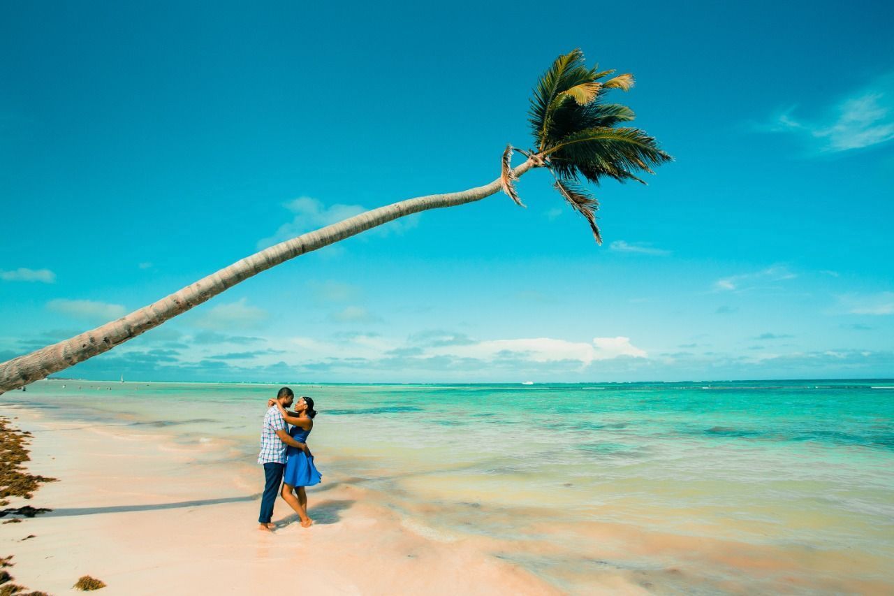 couple photo session at cap cana punta cana